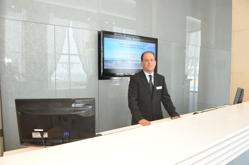 Island Luxurious Suites Hotel And Spa Netanya Exteriör bild