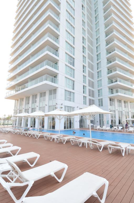 Island Luxurious Suites Hotel And Spa Netanya Exteriör bild
