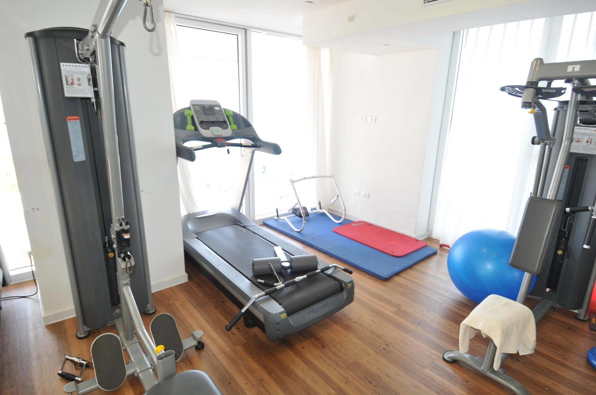 Island Luxurious Suites Hotel And Spa Netanya Exteriör bild