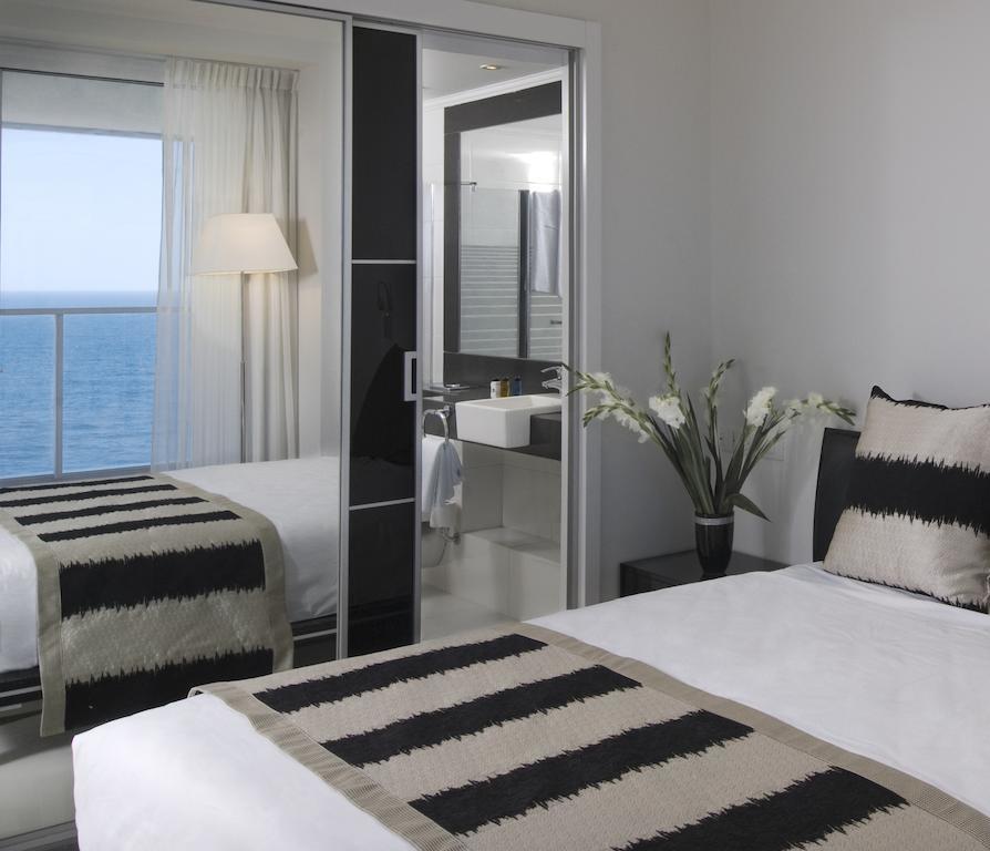 Island Luxurious Suites Hotel And Spa Netanya Rum bild