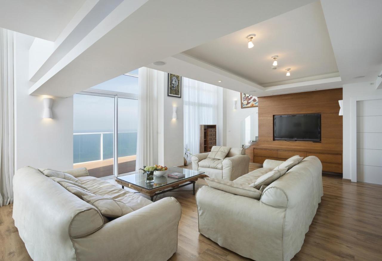 Island Luxurious Suites Hotel And Spa Netanya Exteriör bild